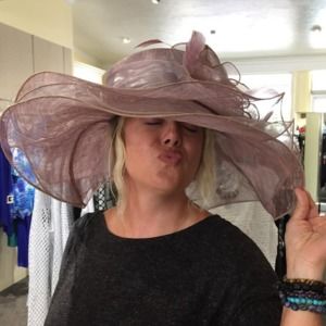 Meet your Posher, Anna